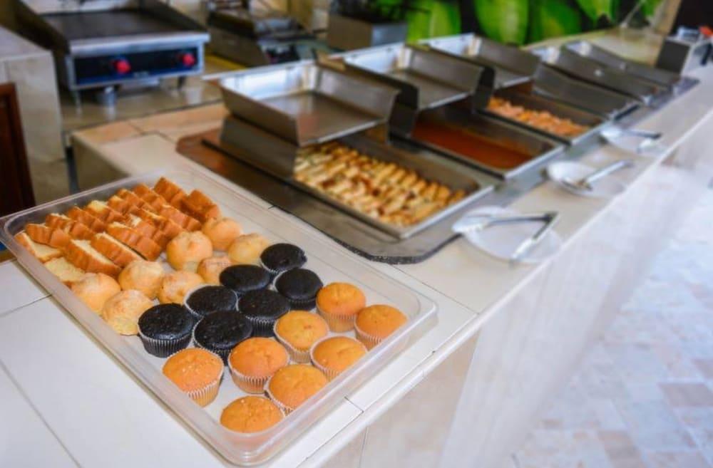 Hotel Palma Real Sambo Creek 外观 照片