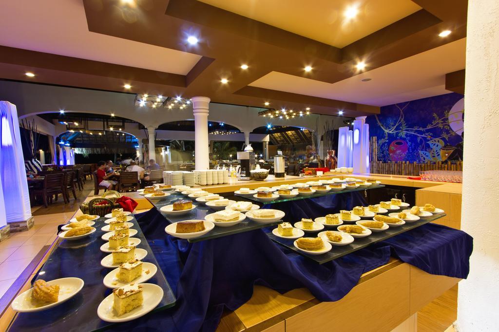 Hotel Palma Real Sambo Creek 外观 照片