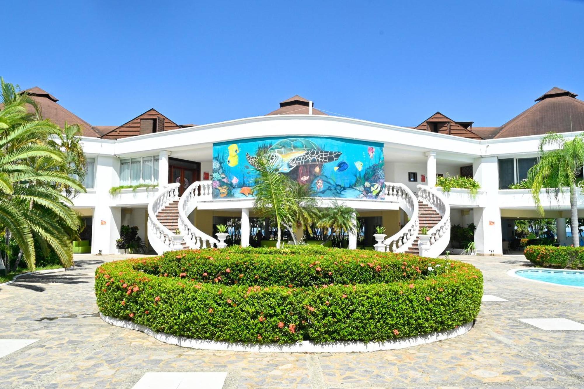 Hotel Palma Real Sambo Creek 外观 照片