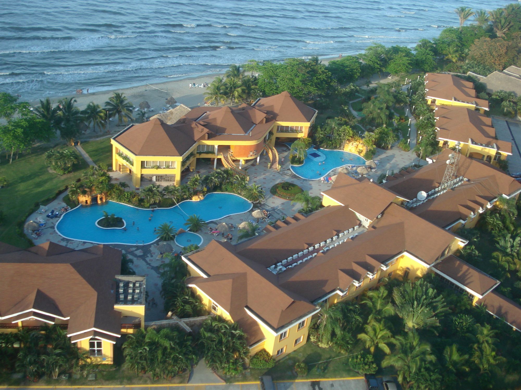 Hotel Palma Real Sambo Creek 外观 照片